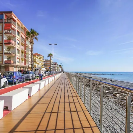 1 Bedroom Lovely In